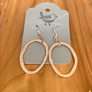 Rose gold hammered fashion earrings